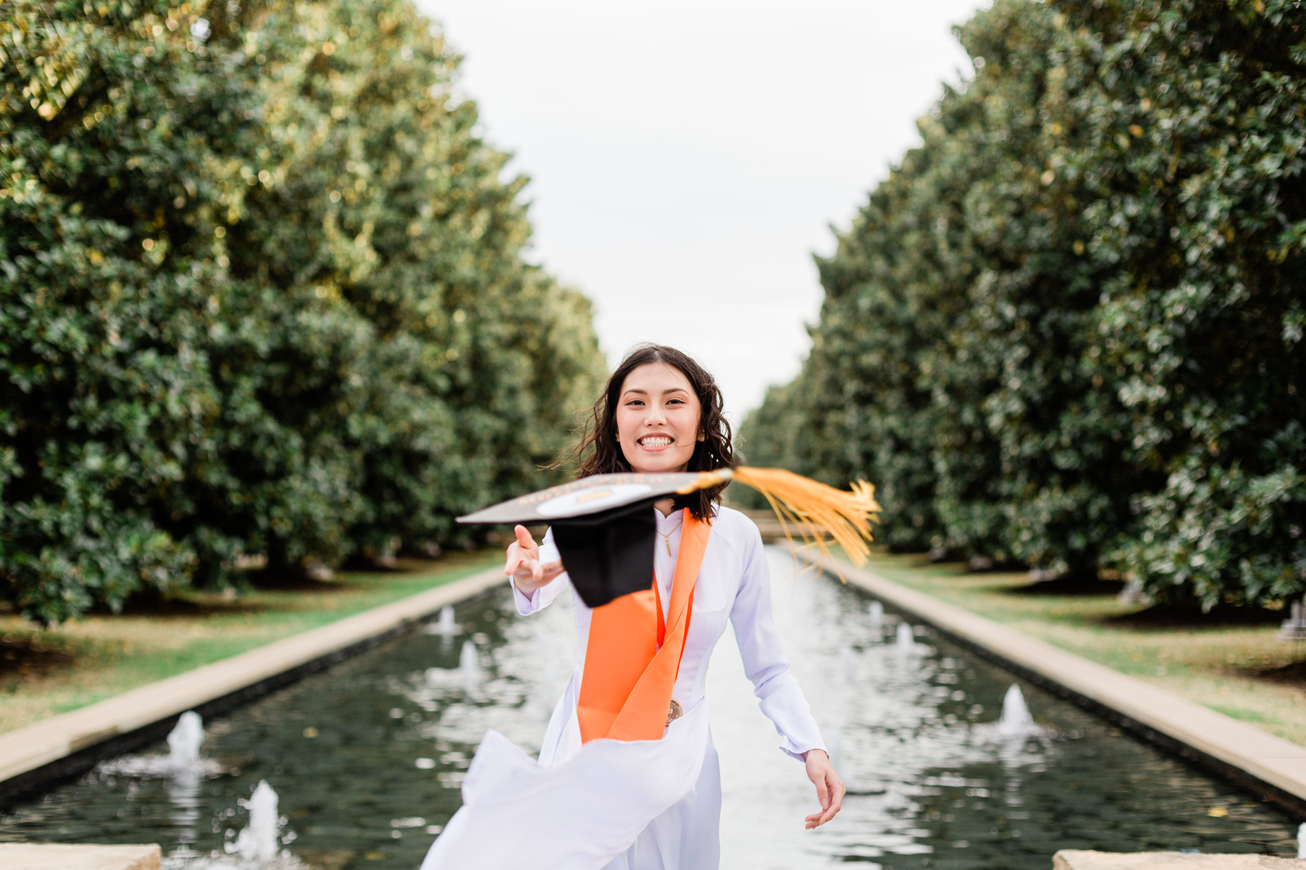 UTD fountain senior graduation photo